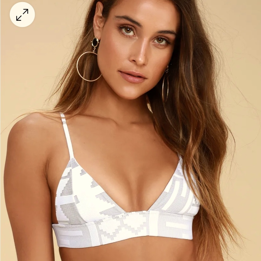 Ellejay swim bikini top